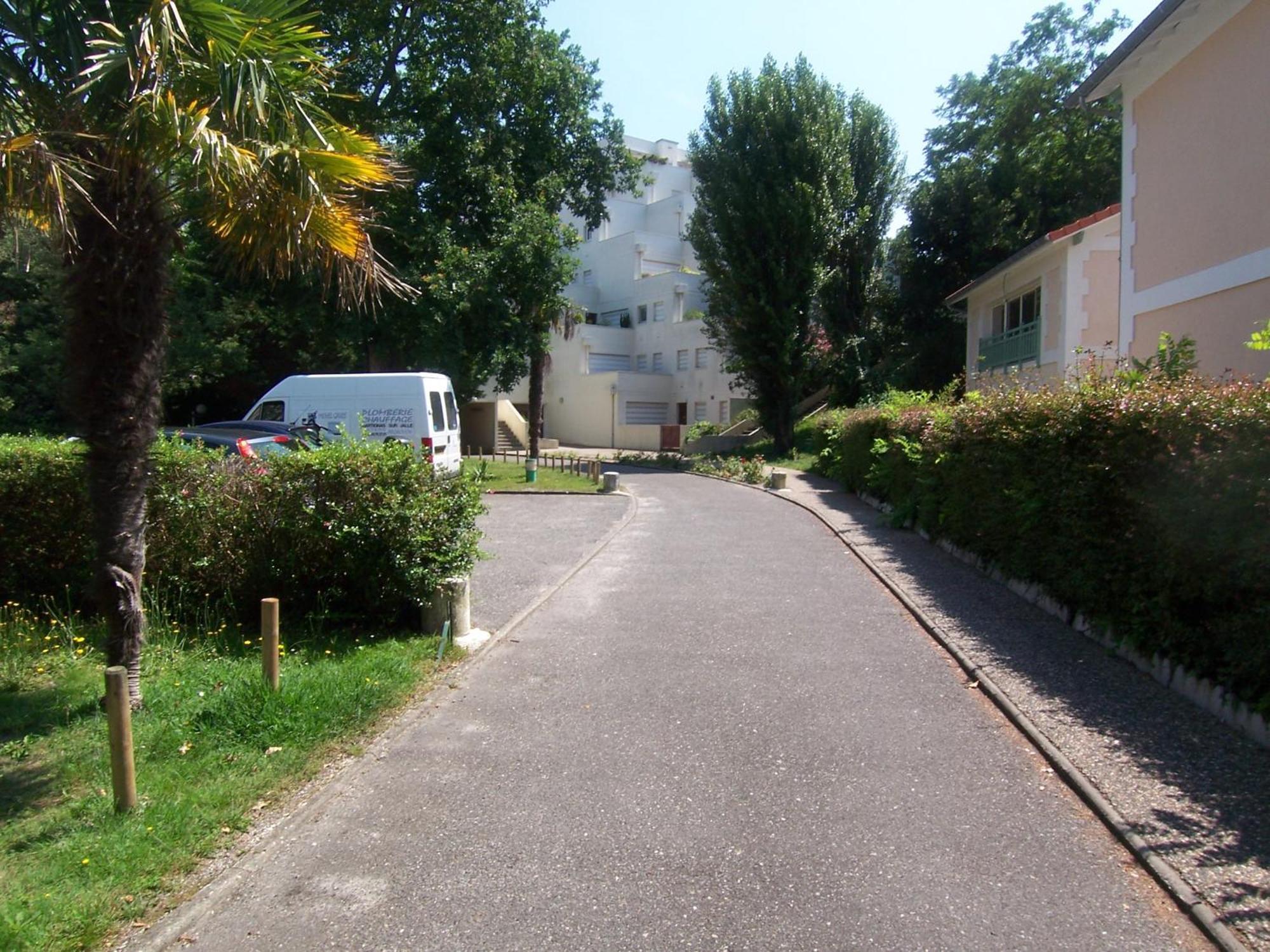 Studio Renove Avec Terrasse, A 100M De La Plage A Arcachon, Parking Prive Inclus - Fr-1-374-99 Luaran gambar