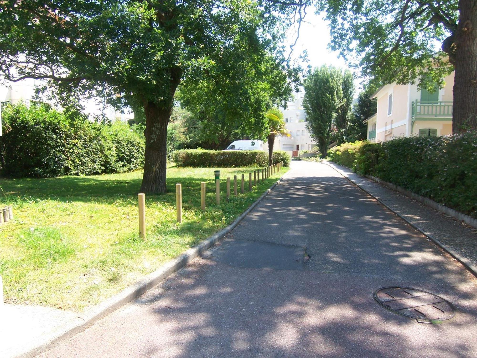 Studio Renove Avec Terrasse, A 100M De La Plage A Arcachon, Parking Prive Inclus - Fr-1-374-99 Luaran gambar