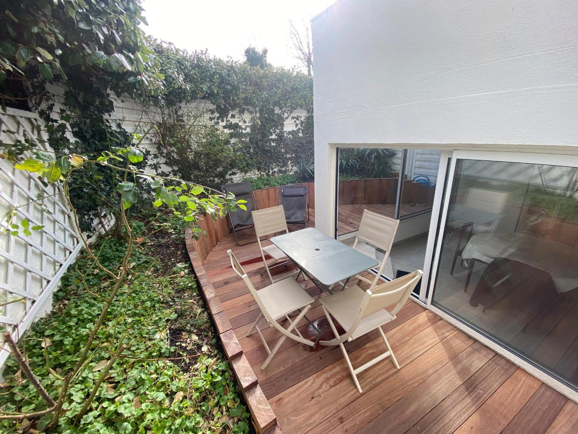 Studio Renove Avec Terrasse, A 100M De La Plage A Arcachon, Parking Prive Inclus - Fr-1-374-99 Luaran gambar